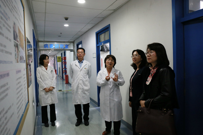 北京清華長(zhǎng)庚醫(yī)院黨委書記率隊(duì)到首都兒科研究所體驗(yàn)志愿服務(wù)