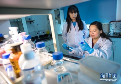 【新華網】探訪中科院武漢病毒研究所微生物菌毒種保藏中心